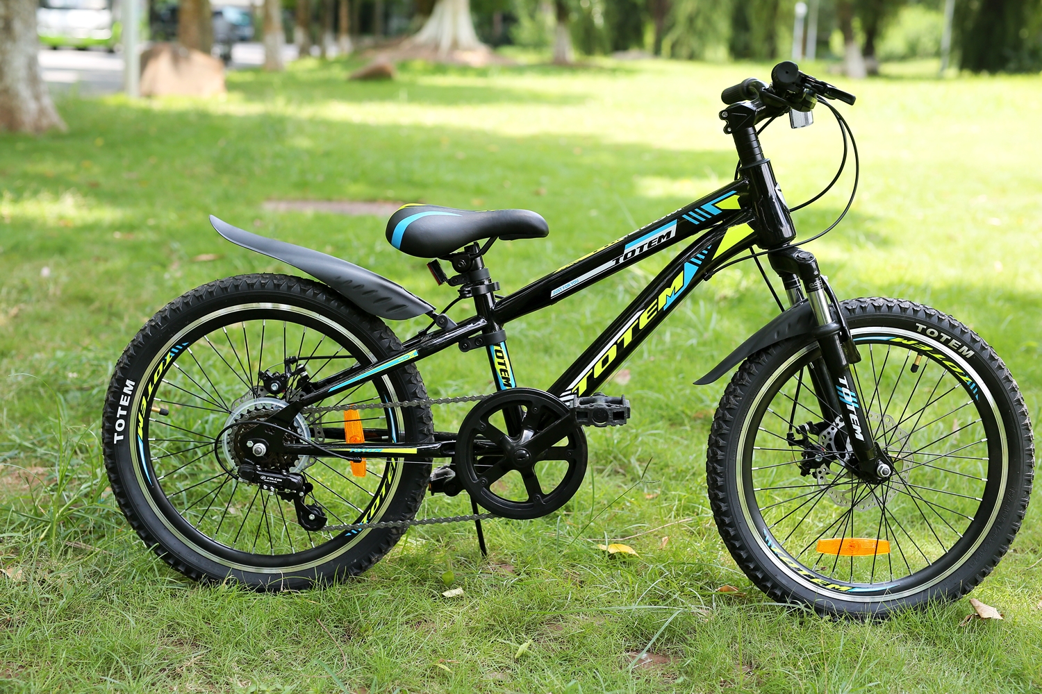 Xe đạp trẻ em TOTEM 719-20 - mẫu xe đạp thể thao cho trẻ em - Xe đạp Totem